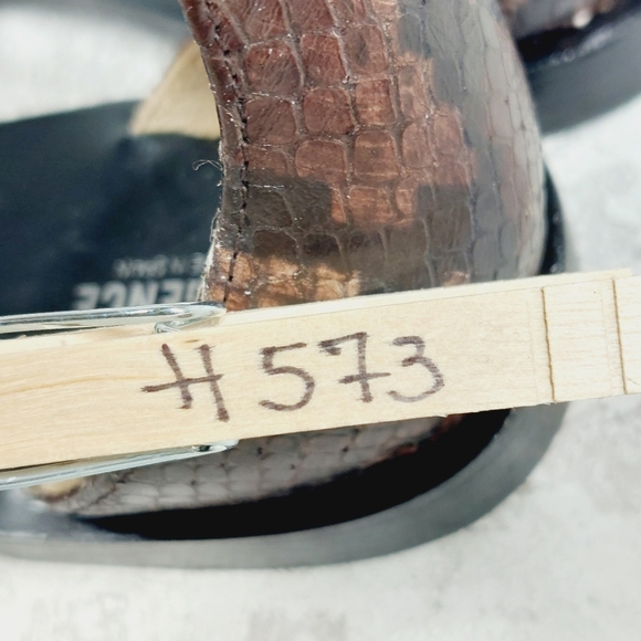 New L'agence Brown Snakeskin Ankle Strap Leather Flat Sandals H 573 - Picture 11 of 11